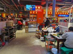 大堂-钢管厂歆瑞源油卤串串香(春熙路太古里店)