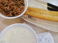 -兄弟深夜豆浆