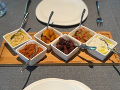 -Efes Turkish & Mediterranean Cuisine 艾菲斯餐厅(陆家嘴店)
