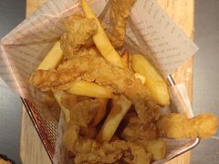 -辣尚瘾·烤鱼·新川菜(交大直营店)