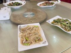 -茂县小辣椒川菜馆-羌家铜锅土火锅
