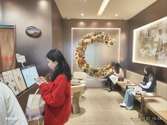 -霸王茶姬(长沙湖南大学登高路店)