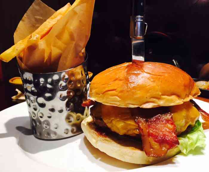 硬石餐厅hard rock cafe-"hard rock cafe是我家至爱的.