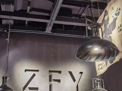 -张翻越·川渝冒菜·武汉黑鸭煲(城北万象城店)