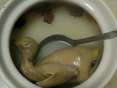 -天羽烤乳鸽店(财大家属院店)