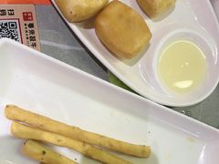 -宴全牛粤来越牛潮汕鲜牛肉火锅(海州万达广场店)