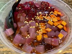 -老街烧烤大排档·地道湖北菜·龙虾馆(汉口火车站店)