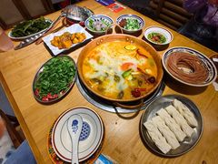 酸辣锅底-洱火云南酸菜牛肉火锅(石景山当代商城店)