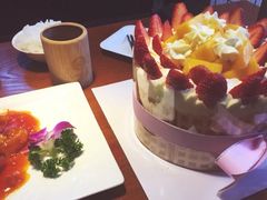 草莓芒果双拼蛋糕-iFood甜嫩嫩(江东北路店)