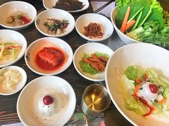 小菜-朴大人炭烤·韩国料理(奥帆中心海尔洲际店)
