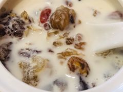 -广信牛奶甜品世家(台东店)