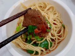 -李与白包子铺(桐梓林店)