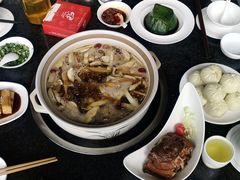 秘制野生菌养生锅底-生宇山珍野生菌汤锅•始于1999(双流古塔店)