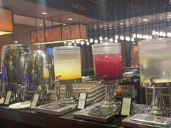 -OPEN開全日自助餐厅·西餐·海鲜(佛山希尔顿酒店)