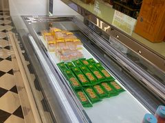 面包甜点陈列柜-味多美(江桥万达店)