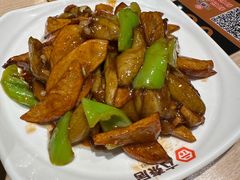 -六泰居·尔滨地标·东北菜(黄河路店)