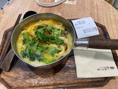 金汤酸菜鱼片手工粉-小满手工粉(杭州滨江龙湖店)