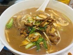 生爆牛肉面-寻裕记·现炒浇头面(人民广场店)