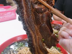 -小龙大肉面馆