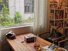 -蓝山四季西餐植物店