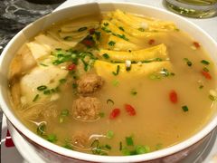 -国人川菜(李家村建东街店)