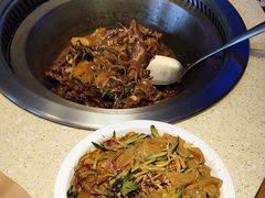 -山里屯铁锅炖·东北菜(康桥店)