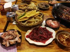 -岗上渣渣老火锅(两路口店)