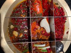 -周师兄大刀腰片火锅(洪崖洞旗舰店)