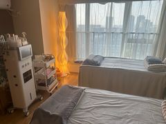 -蝴蝶里·粤菜·点心(龙湖天街&滨江店)
