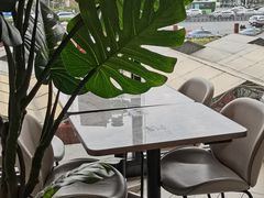 -必胜客(航洋国际店)