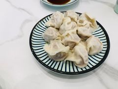 牛肉大葱饺子-馅小满(甜水园店)