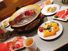 -山焱·炭火自助烤肉(周浦万达店)