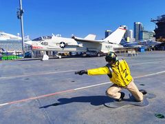 -中途岛号航空母舰博物馆