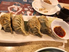 生煎韭菜饺-点都德(大茶楼店)