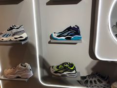 -李宁(苏州中心店)