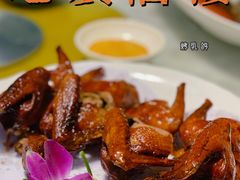 妙龄乳鸽皇-老广酒楼(樱花店)