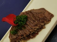 -上海银珠苑度假村-地面停车场