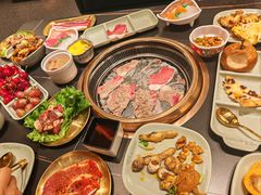 -梨花甄选自助烤肉(小寨原力场店)