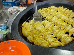 鲜肉锅贴/只-味一早餐(新芝路店)