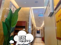-金色印象·4K影院式足体养生(杨家坪西郊店)
