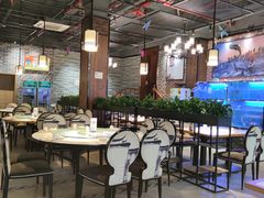大堂-姜君·千岛湖鱼头馆(浦东大道店)