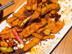 牛肉干巴炒藕条-云海肴·汽锅鸡·云南菜(高德置地店)