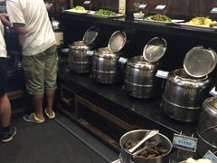 自助取餐区-素德轩素食餐厅(东港店)