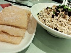 -刘胖子家常菜·蹄花焖藕(江汉路总店)