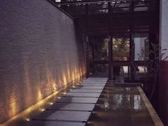 -三二行館(限16歲以上貴賓入館)