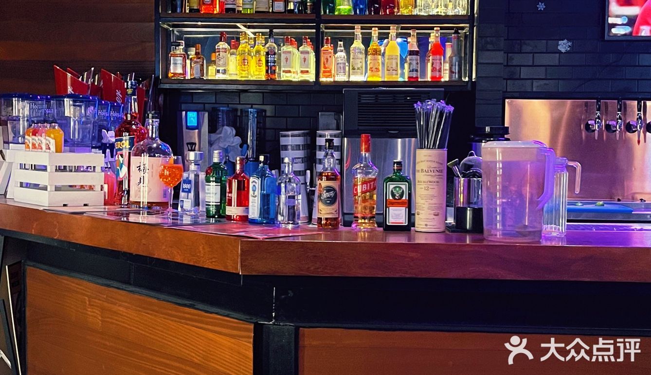 永庆坊｜河畔景观美式餐吧✨氛围感拉满