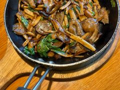 橄榄油煎三种菇-庆春朴门