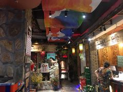 -吴氏老牌坊云南鱼豆花火锅店(通江街店)