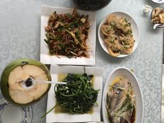 -范饭椰林川湘味海鲜·椰子鸡(三亚湾椰梦长廊店)