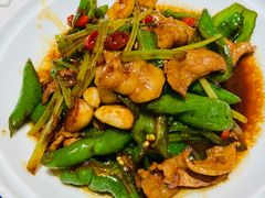 -关东小磨东北菜(漕河泾印象城店)